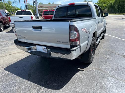 SILVER 2010 Toyota Tacoma Double Cab