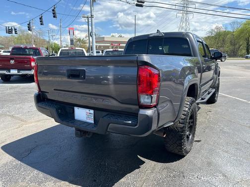 2016 Toyota Tacoma Base