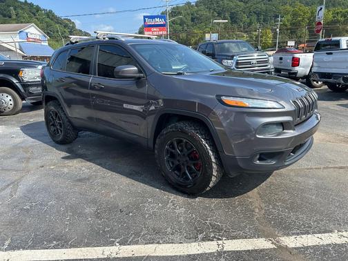 2018 Jeep Cherokee Latitude Plus