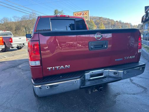 2015 Nissan Titan SV