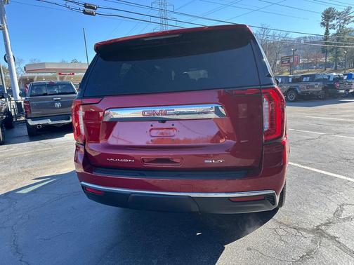 2021 GMC Yukon SLT