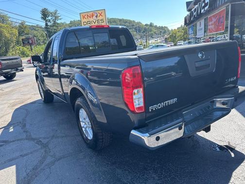 2016 Nissan Frontier SV