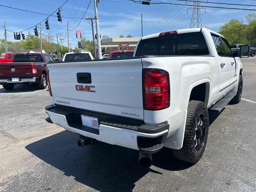 Summit White 2016 GMC Sierra 3500 Denali