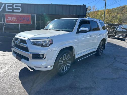 2016 Toyota 4Runner SR5 Premium