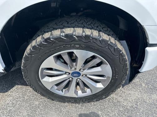 WHITE 2018 Ford F-150 SUPERCREW