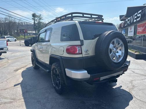 2008 Toyota FJ Cruiser Base