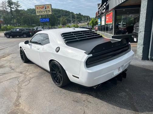 2012 Dodge Challenger SRT8 392