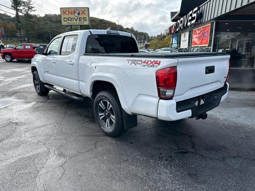 2017 Toyota Tacoma Base