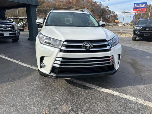 2017 Toyota Highlander Limited