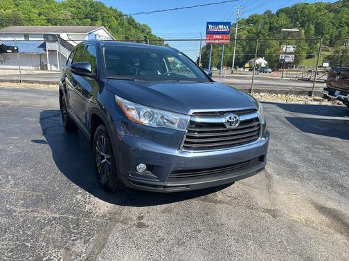 BLUE 2016 Toyota Highlander XLE