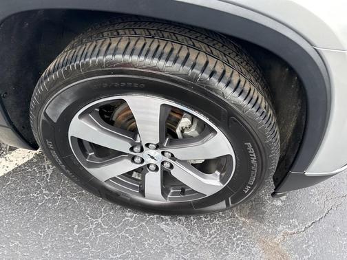 2018 Chevrolet Traverse LT Leather