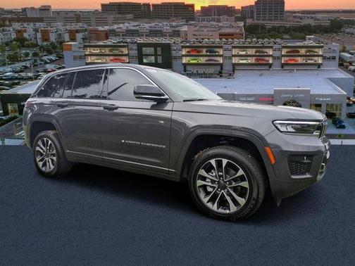 2025 Jeep Grand Cherokee Overland