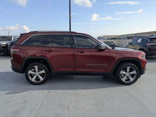 Velvet Red Pearlcoat 2022 Jeep Grand Cherokee Limited