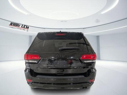 2017 Jeep Grand Cherokee Altitude