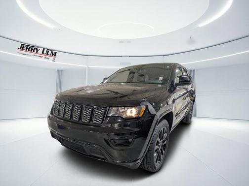 2017 Jeep Grand Cherokee Altitude