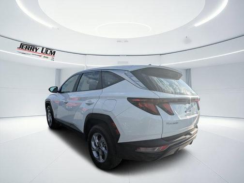 2024 Hyundai TUCSON SE