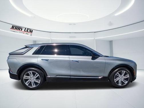 2024 Cadillac LYRIQ Tech