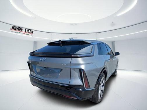 2024 Cadillac LYRIQ Tech