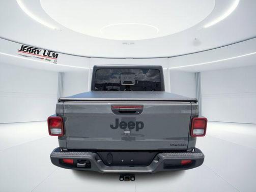 Sting Gray Clearcoat 2021 Jeep Gladiator Sport