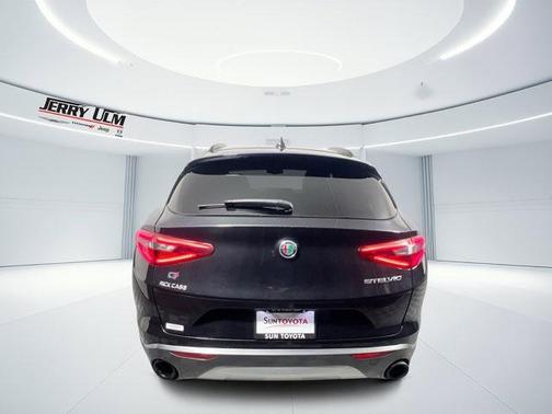 2022 Alfa Romeo Stelvio Ti
