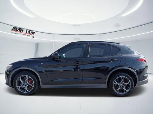 2022 Alfa Romeo Stelvio Ti