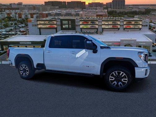 2021 GMC Sierra 2500 AT4