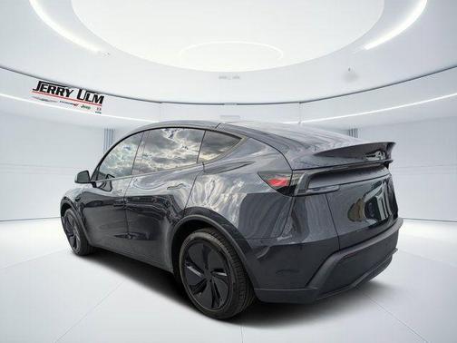 2026 Tesla Model Y PREMIUM