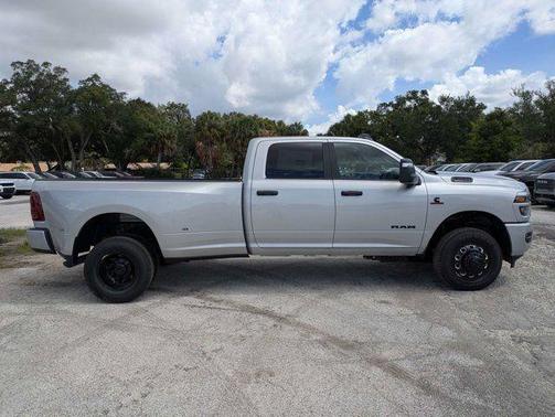 Silver Zynith 2026 RAM 3500 Big Horn