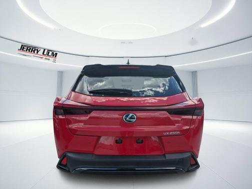 2023 Lexus UX 250h F SPORT Handling