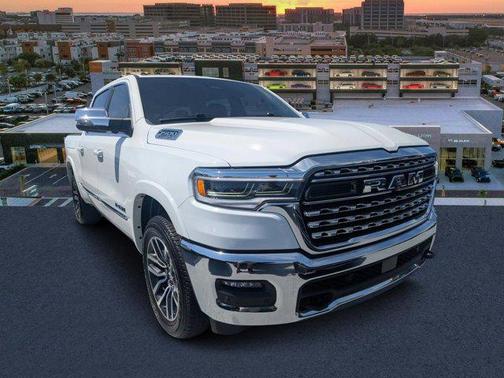 2025 RAM 1500 Limited Crew Cab 4x4 57' Box