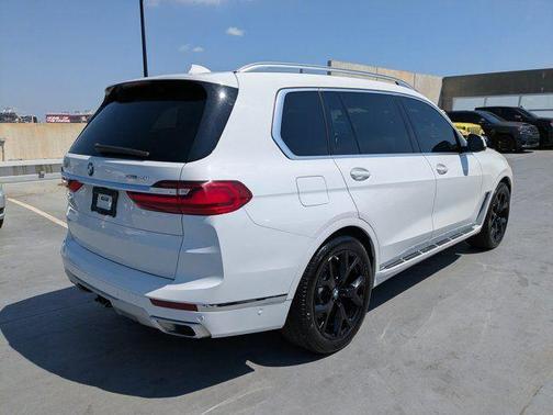 Alpine White 2020 BMW X7 xDrive40i