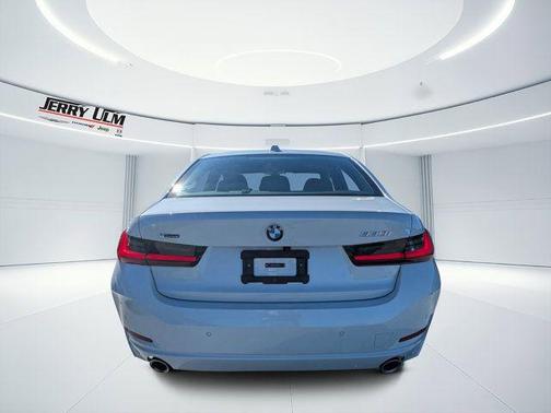2024 BMW 330 i xDrive