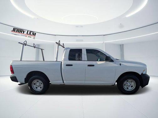 2020 RAM 1500 Classic Tradesman Quad Cab 4x2 64' Box