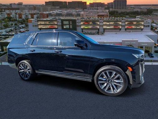 2022 Cadillac Escalade Sport