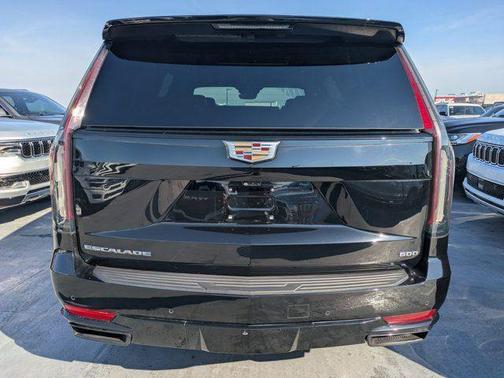 2022 Cadillac Escalade Sport