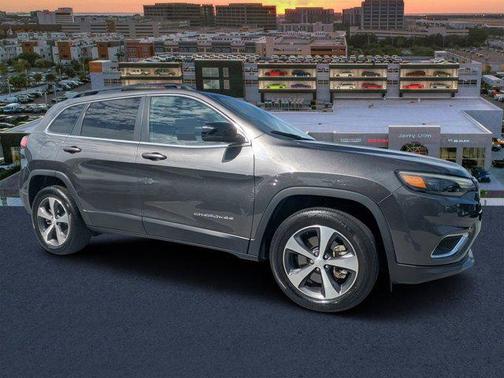 2022 Jeep Cherokee Limited 4x4