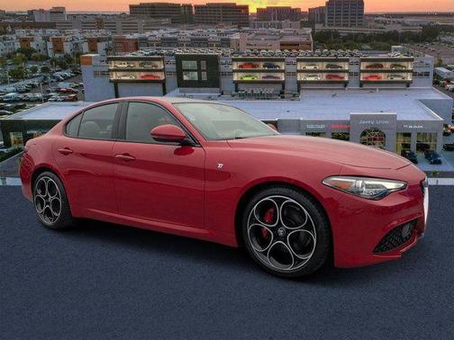 2022 Alfa Romeo Giulia Ti