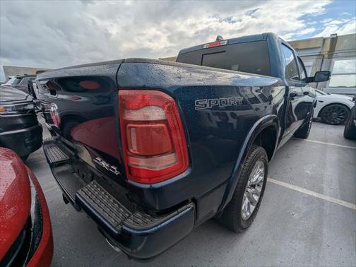 2022 RAM 1500 Laramie Crew Cab 4x4 57' Box