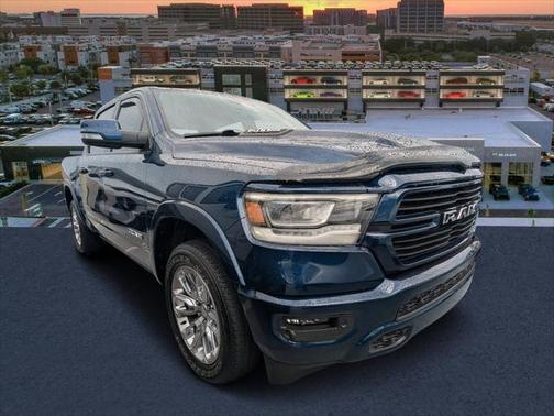 2022 RAM 1500 Laramie Crew Cab 4x4 57' Box