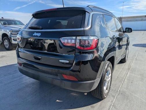 2023 Jeep Compass Latitude