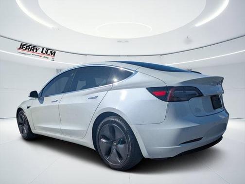 2020 Tesla Model 3 Standard Range