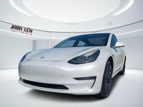 2020 Tesla Model 3 Standard Range