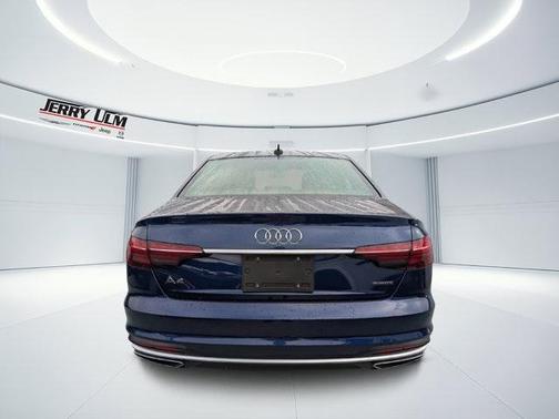 2024 Audi A4 45 S line quattro Premium