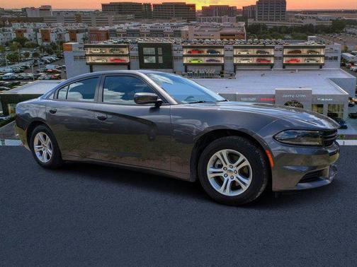2022 Dodge Charger SXT RWD