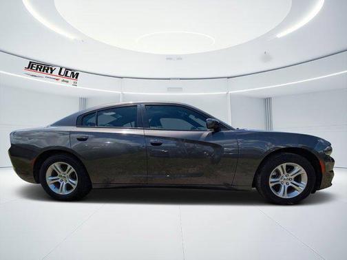 2022 Dodge Charger SXT RWD