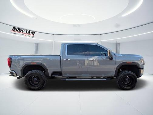 2024 GMC Sierra 2500 SLT