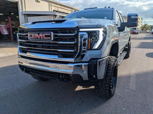 2024 GMC Sierra 2500 SLT