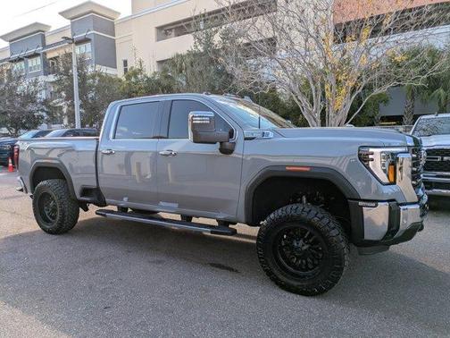 2024 GMC Sierra 2500 SLT