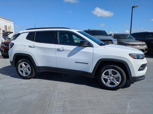 2023 Jeep Compass Latitude