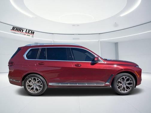 2025 BMW X7 xDrive40i